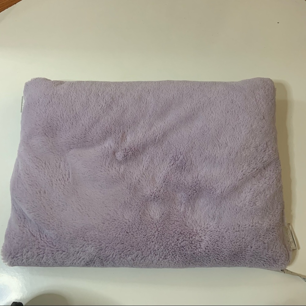 ☑️SOLD☑️Brookstone N•A•P Lavender Pillow